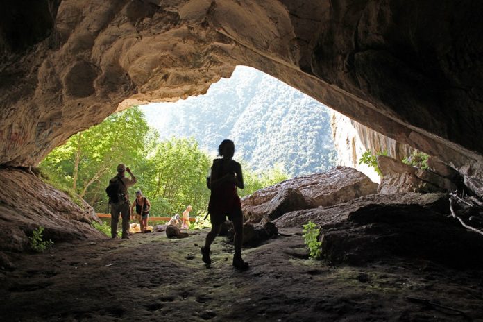 Shpella E Pellumbasit Map Bashkia Tiranë - The Black Cave (Pëllumbas Cave)